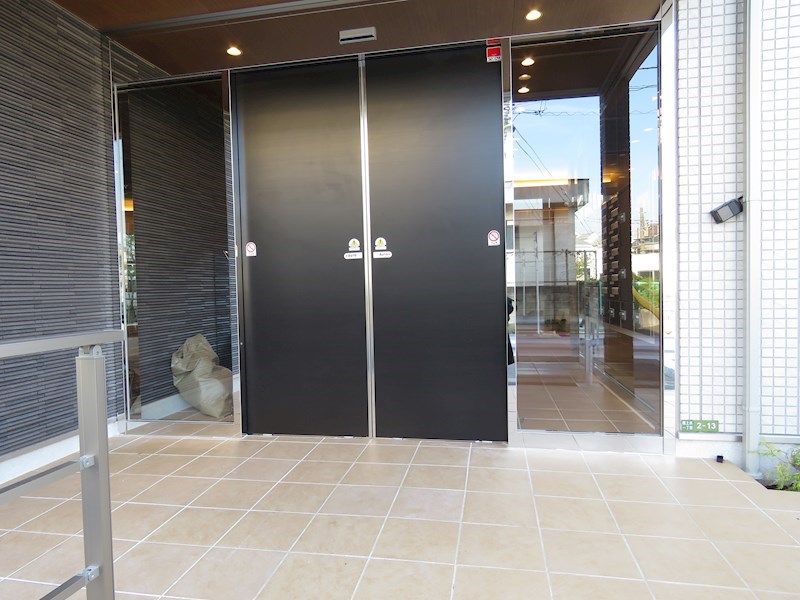 CRESCENTE経堂　壱番館 エントランス