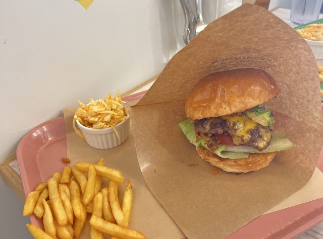 【東京こーぽの街さんぽ】PERSIMMON BURGER CLUB