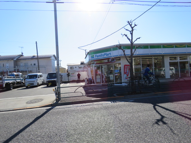 カーサフィオーレ ﾌｧﾐﾘｰﾏｰﾄ 世田谷喜多見店