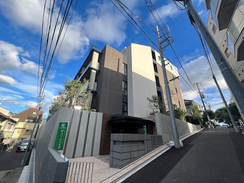 ザ・パークハビオ下北沢 外観