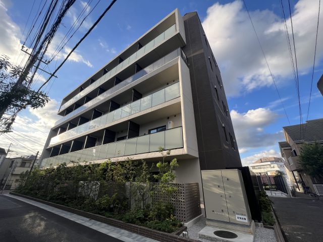 【RENT】下北沢駅4分！高級感のある新築マンション✨